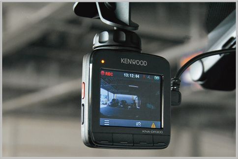 KNA-DR300は駐車モード搭載の多機能ドラレコ