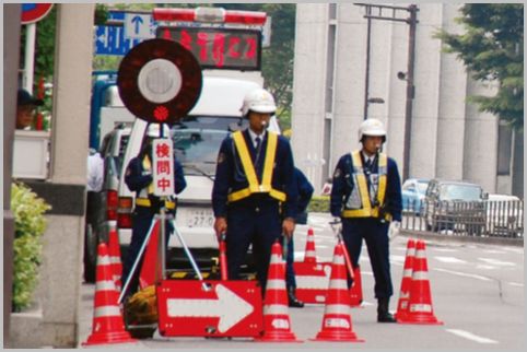 速度違反だけじゃないアンダーパスの取り締まり