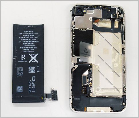 iPhone4Sのバッテリー交換で復活！