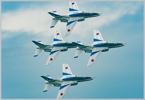 T-4ブルーインパルスの悪天候時の撮影術とは?