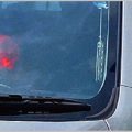 覆面パトカーが車内に赤色灯を置くのは駐禁対策