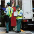 路駐時に監視員と会話すると違反処理されない?