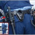 警察官の装備は右腰に拳銃で左腰に警棒がルール