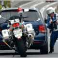 車のながらスマホ「携帯電話使用等違反」の範囲