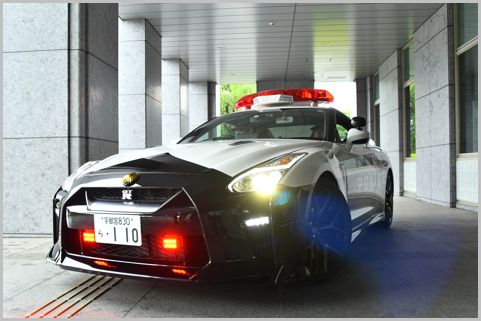 同じようで違っている交通機動隊と高速隊の任務