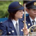 明日から冬服の女性警察官の制服は1着いくら?