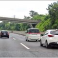 高速道路「つきまとい運転」に遭った時の対処法