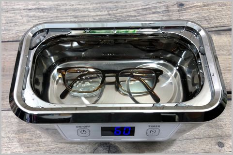 家庭用「超音波洗浄機」の眼鏡の汚れの落ち具合