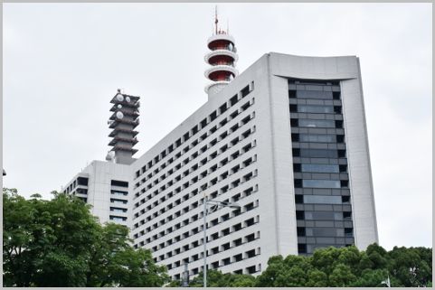 警視庁捜査一課「赤バッジ」に書かれた文字とは