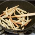 冷めたマックフライポテトを美味しく食べる方法