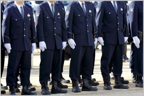 ノンキャリ警察官の出世レースの限界と給料格差
