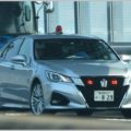 覆面パトカーにあって市販モデルにない装備とは