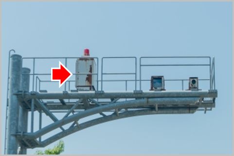 警察の監視カメラとオービスはどこで見分ける?