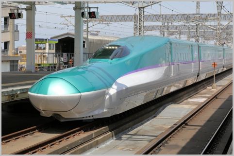 新幹線にも乗れる大人向け「青春18きっぷ」とは