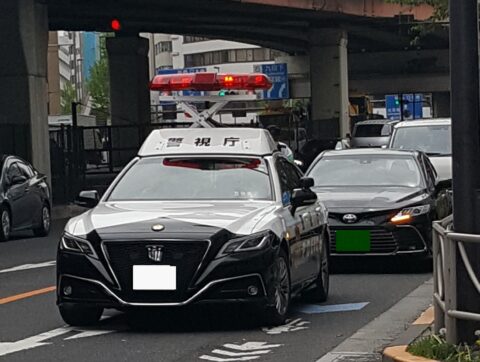 白い箱が目印「自動車警ら隊」が取り締まる違反