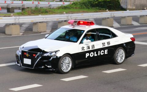 交通機動隊のパトカーが速度無制限で走れる条件