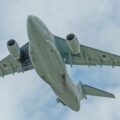 軍用機も民間機も受ける無線「航空路管制」とは