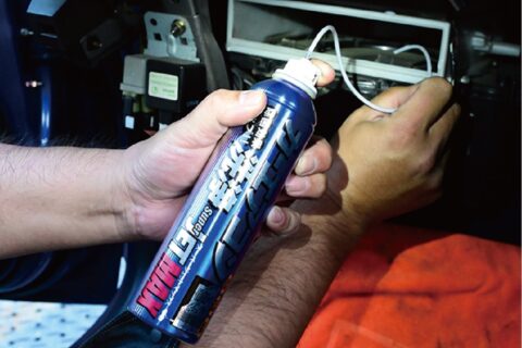 カーエアコンのクリーニングは風量を最大にする