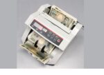 電動オート紙幣カウンターは新札も正確に数える