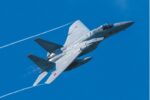 軍用機のエアーバンドは民間機と大きく変わらず