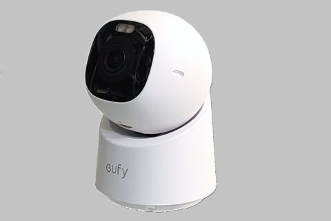 AI自動追尾とズームで対象を捉える見守りカメラ