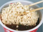 赤いきつねで「カップ麺は水で戻せる」検証した